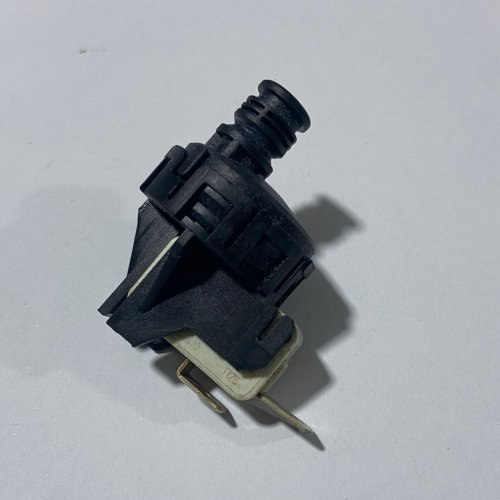 Bosch Kombiler için Su Basınç Swittch 7FW1