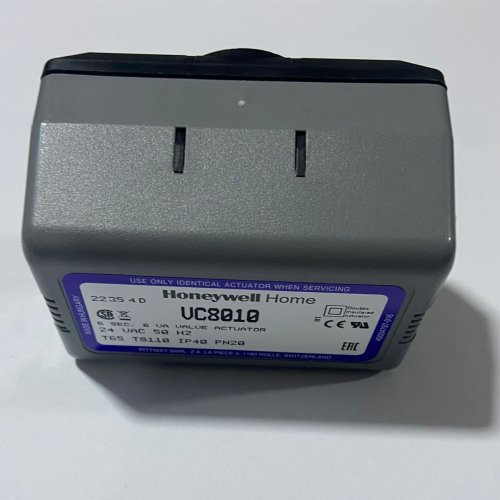 Buderus 24 W 3 Yollu Vana Motoru 6AQJ